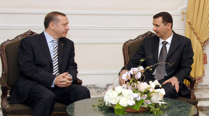 الأول من نوعه.. موسكو تستضيف اجتماعاً لوزراء خارجية تركيا وإيران ونظام الأسد لبحث الملف السوري